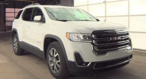 More photos of 2023 GMC Acadia SLT at Zeigler GMC of Holland, MI