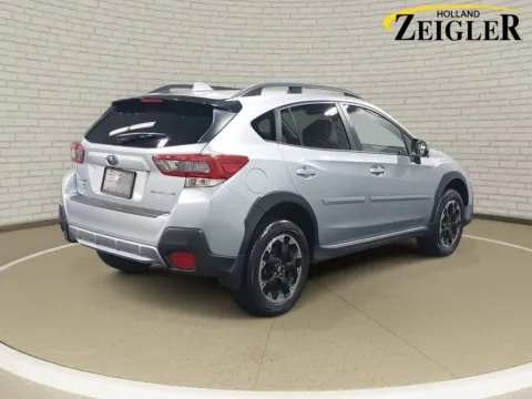 More photos of 2022 Subaru Crosstrek Premium at Zeigler GMC of Holland, MI