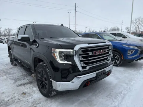 Black 2021 GMC Sierra 1500 SLE for sale in Holland, MI