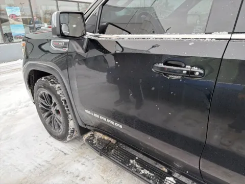 More photos of 2021 GMC Sierra 1500 SLE at Zeigler GMC of Holland, MI