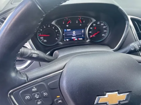 More photos of 2020 Chevrolet Equinox LT at Zeigler GMC of Holland, MI