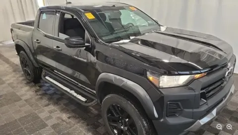 More photos of 2023 Chevrolet Colorado Trail Boss at Zeigler GMC of Holland, MI