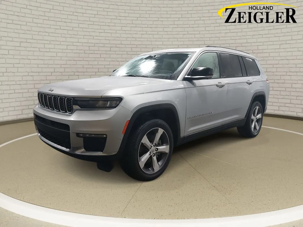 Silver 2021 Jeep Grand Cherokee L Limited for sale in Holland, MI