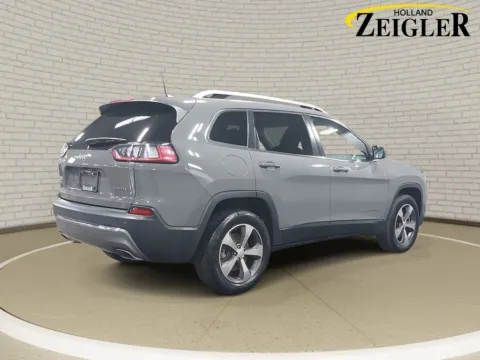 More photos of 2020 Jeep Cherokee Limited at Zeigler GMC of Holland, MI