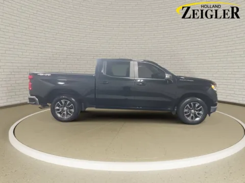 More photos of 2024 Chevrolet Silverado 1500 LT at Zeigler GMC of Holland, MI
