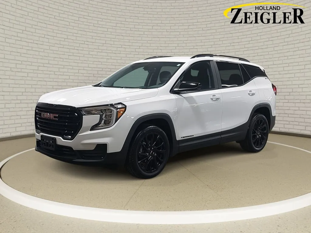 White 2023 GMC Terrain SLE for sale in Holland, MI