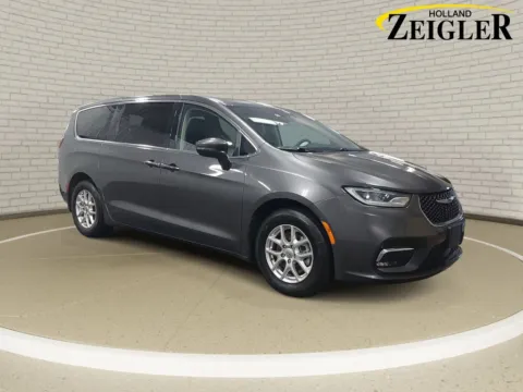 Another view of 2023 Chrysler Pacifica Touring L for sale in Holland, MI at Zeigler GMC of Holland