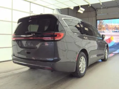 More photos of 2023 Chrysler Pacifica Touring L at Zeigler GMC of Holland, MI