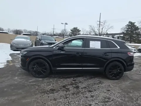 More photos of 2022 Lincoln Nautilus Reserve at Zeigler GMC of Holland, MI