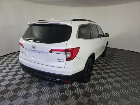 More photos of 2021 Honda Pilot Special Edition at Zeigler GMC of Holland, MI