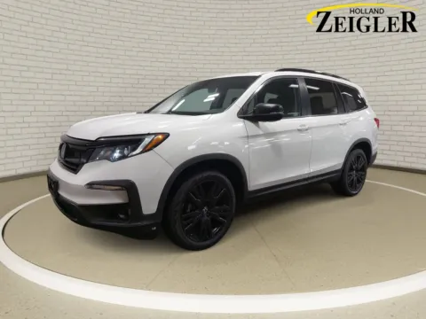 White 2021 Honda Pilot Special Edition for sale in Holland, MI