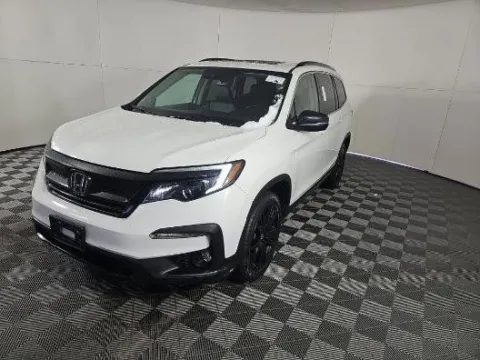 More photos of 2021 Honda Pilot Special Edition at Zeigler GMC of Holland, MI