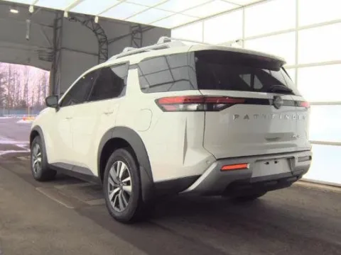 Another view of 2024 Nissan Pathfinder SL for sale in Holland, MI at Zeigler GMC of Holland