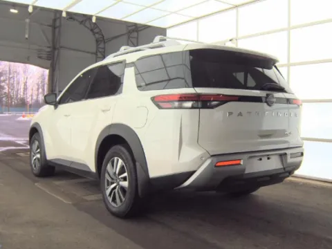 Another view of 2024 Nissan Pathfinder SL for sale in Holland, MI at Zeigler GMC of Holland