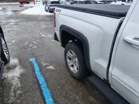 More photos of 2018 Chevrolet Silverado 1500 LT at Zeigler GMC of Holland, MI