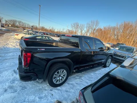 More photos of 2021 GMC Sierra 1500 Elevation at Zeigler GMC of Holland, MI