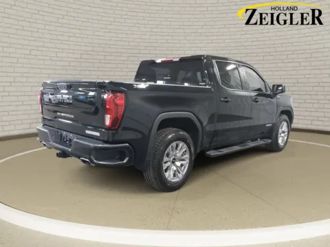 More photos of 2021 GMC Sierra 1500 Elevation at Zeigler GMC of Holland, MI
