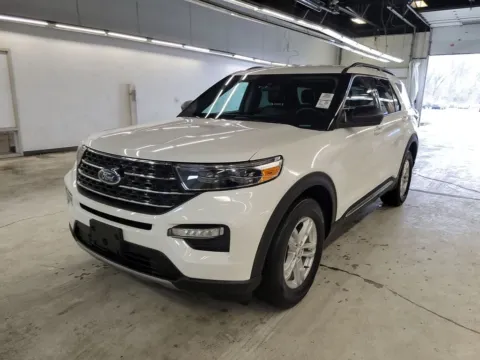 More photos of 2022 Ford Explorer XLT at Zeigler GMC of Holland, MI
