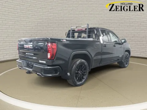 More photos of 2022 GMC Sierra 1500 Elevation at Zeigler GMC of Holland, MI