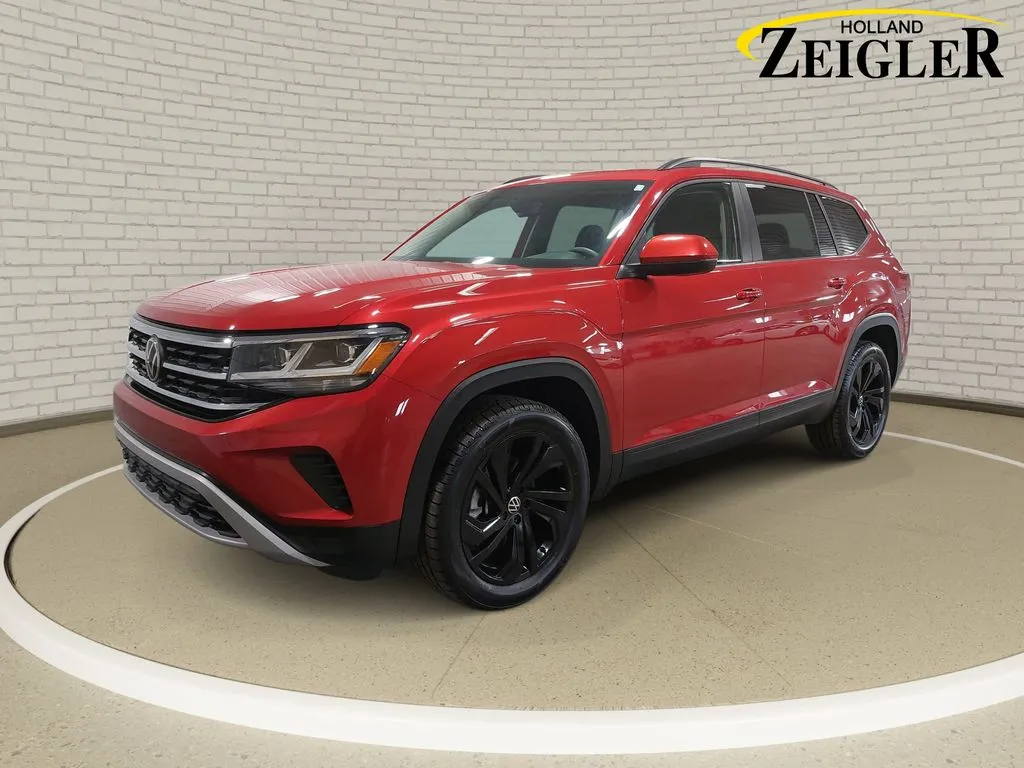 2022 Volkswagen Atlas 3.6L V6 SE w/Technology for sale in Holland, MI