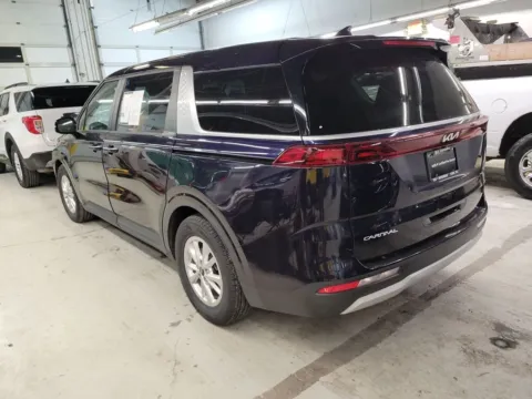 More photos of 2023 Kia Carnival LX at Zeigler GMC of Holland, MI