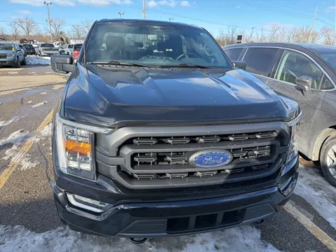 Black 2021 Ford F-150 XLT for sale in Holland, MI