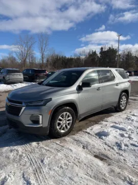 Gray 2023 Chevrolet Traverse LS for sale in Holland, MI
