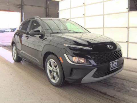 Black 2023 Hyundai Kona SEL for sale in Holland, MI