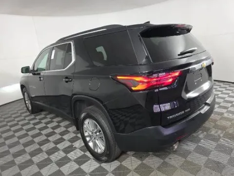 More photos of 2022 Chevrolet Traverse LT Leather at Zeigler GMC of Holland, MI
