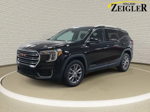 Black 2024 GMC Terrain SLT for sale in Holland, MI