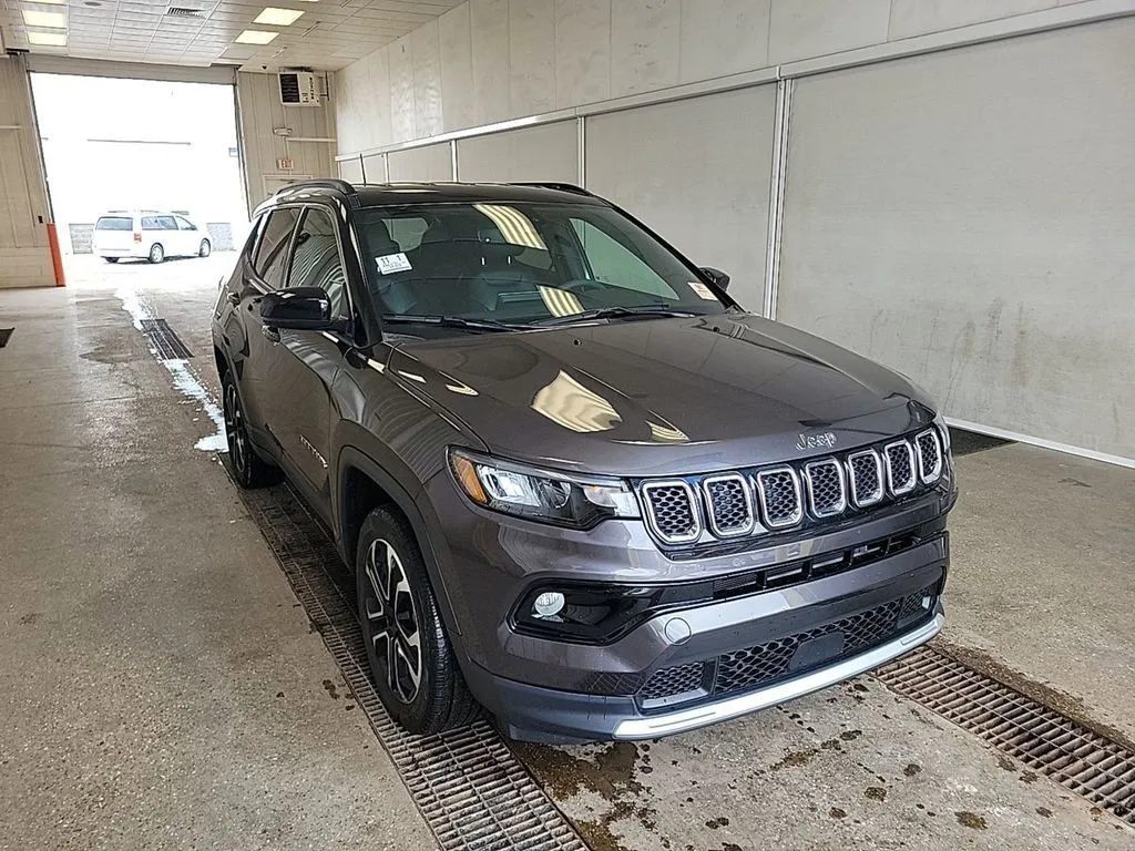 Gray 2024 Jeep Compass Limited for sale in Holland, MI