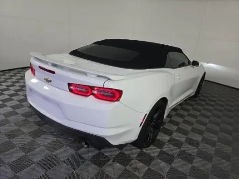 More photos of 2021 Chevrolet Camaro 1LT at Zeigler GMC of Holland, MI