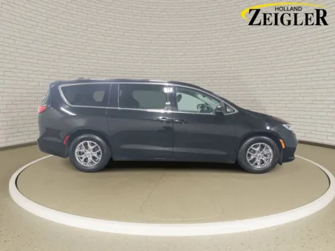 More photos of 2024 Chrysler Pacifica Touring L at Zeigler GMC of Holland, MI