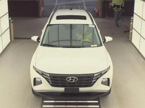 More photos of 2023 Hyundai Tucson SEL at Zeigler GMC of Holland, MI