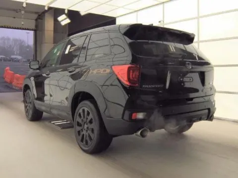 More photos of 2022 Honda Passport EX-L at Zeigler GMC of Holland, MI