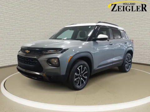 Gray 2023 Chevrolet TrailBlazer ACTIV for sale in Holland, MI
