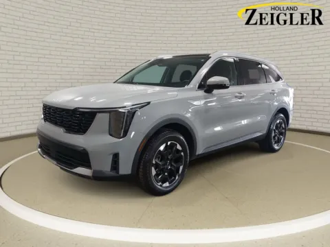 Gray 2024 Kia Sorento S for sale in Holland, MI