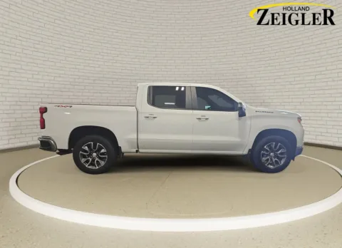 More photos of 2024 Chevrolet Silverado 1500 LT at Zeigler GMC of Holland, MI