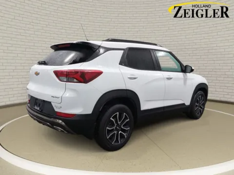 More photos of 2023 Chevrolet TrailBlazer ACTIV at Zeigler GMC of Holland, MI