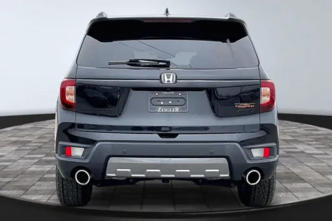 More photos of 2022 Honda Passport TrailSport at Zeigler GMC of Holland, MI