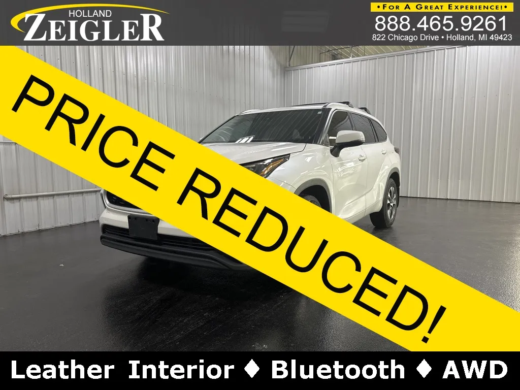 2020 Toyota Highlander XLE for sale in Holland, MI