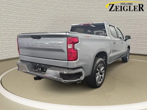 More photos of 2023 Chevrolet Silverado 1500 LT at Zeigler GMC of Holland, MI
