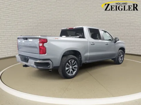 More photos of 2023 Chevrolet Silverado 1500 LT at Zeigler GMC of Holland, MI