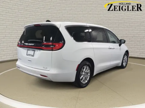 More photos of 2024 Chrysler Pacifica Touring L at Zeigler GMC of Holland, MI