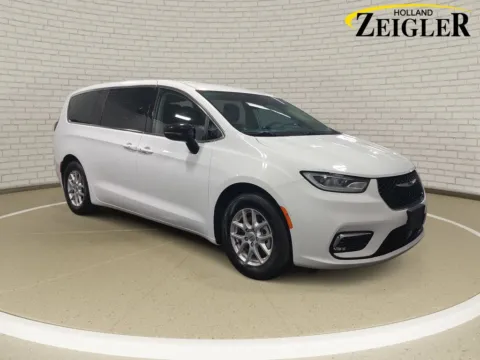 Another view of 2024 Chrysler Pacifica Touring L for sale in Holland, MI at Zeigler GMC of Holland