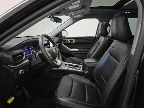 Photos of 2022 Ford Explorer XLT for sale in Holland, MI at Zeigler GMC of Holland