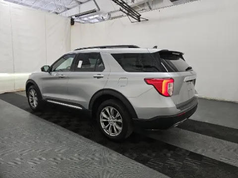 Another view of 2022 Ford Explorer XLT for sale in Holland, MI at Zeigler GMC of Holland