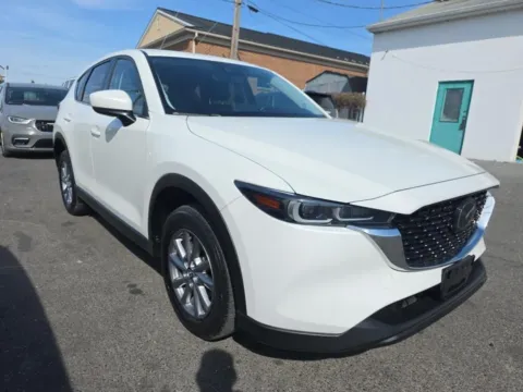 White 2023 Mazda CX-5 2.5 S Preferred Package for sale in Holland, MI