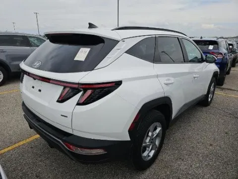 More photos of 2023 Hyundai Tucson SEL at Zeigler GMC of Holland, MI