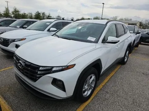 More photos of 2023 Hyundai Tucson SEL at Zeigler GMC of Holland, MI